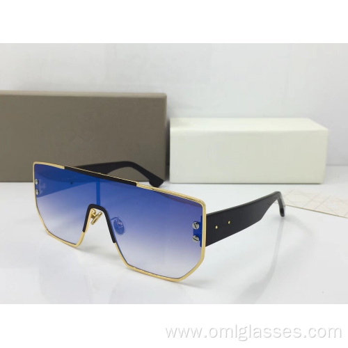 UV Protection Goggle Shaped Sunglasses For Women